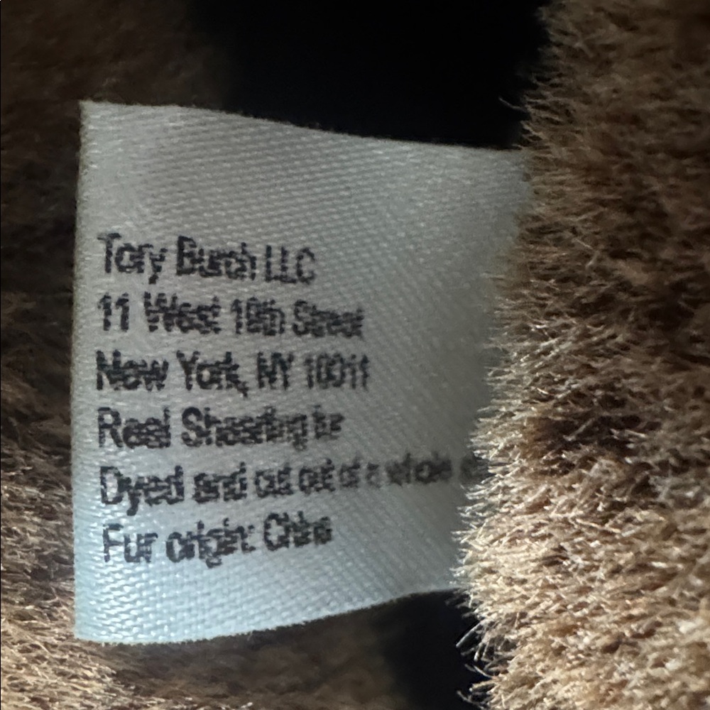 Beautiful Tory Burch Black and Brown Fur-Trimmed Heeled Boots size 7 - Picture 6 of 11